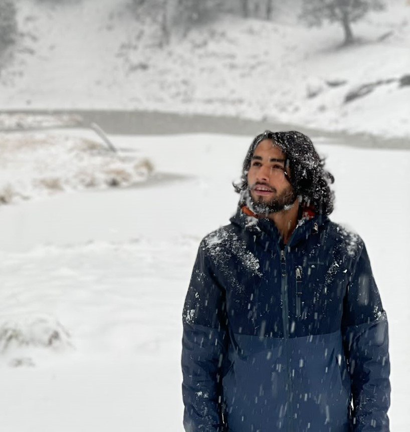 Himadri Treks mountain guide