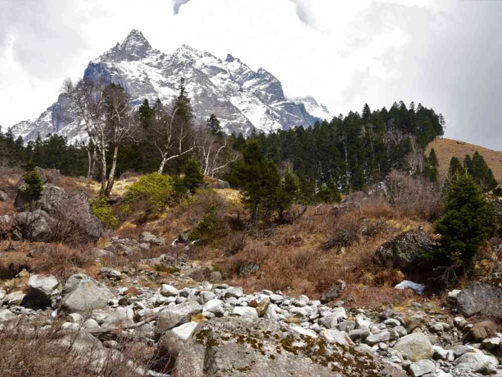 Har Ki Dun Trek in Spring