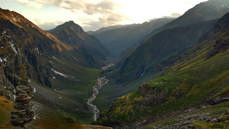 Views from Upper Waterfall on the Rupin Pass Trek